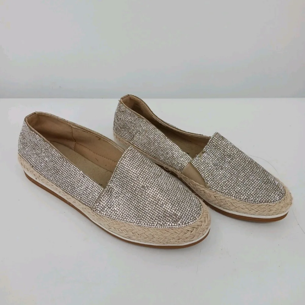 Anne Klein Women Flat Silver Slip-On Textile Elastic Glitter Size 8M
